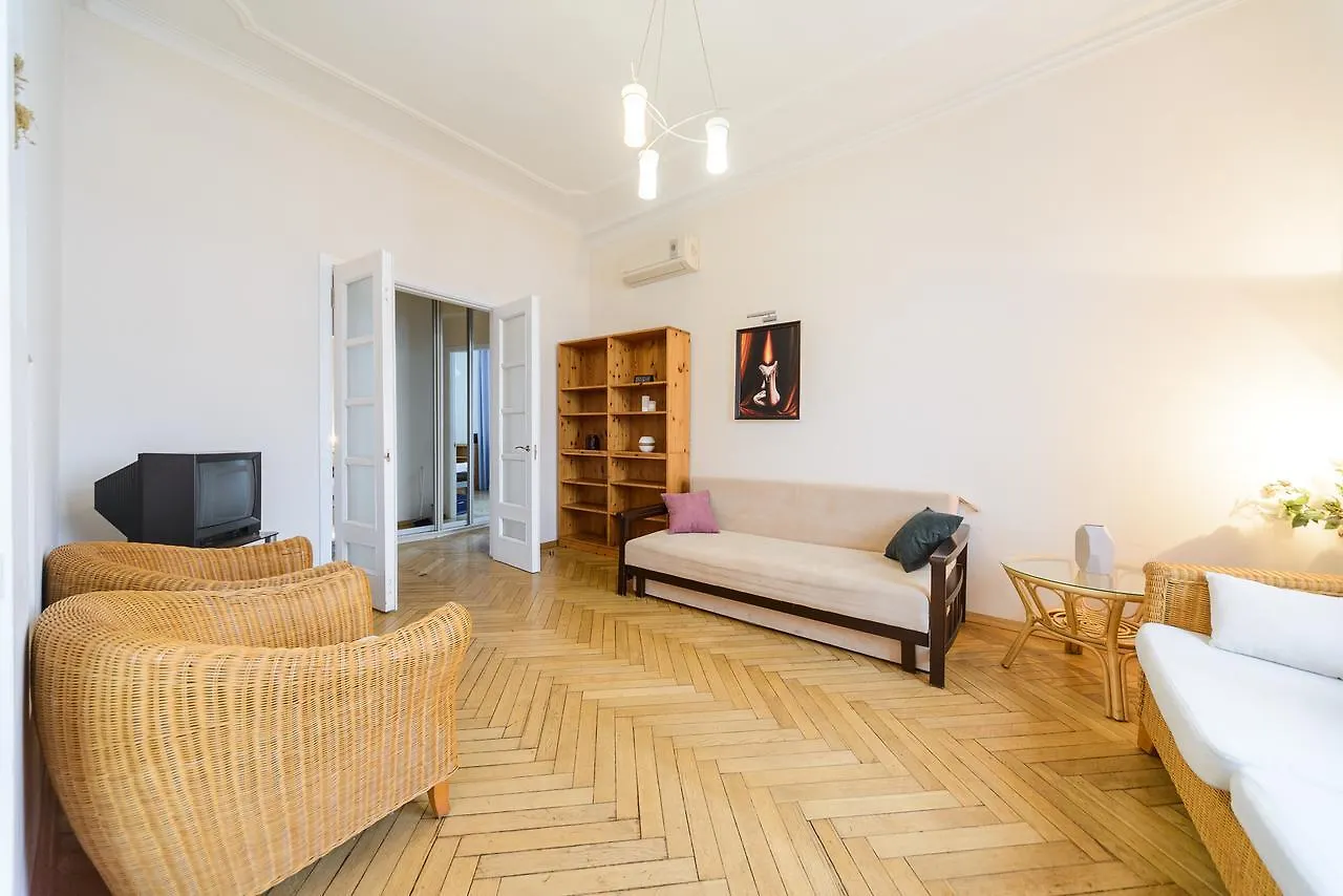 Apartments On Khreschatyk 27 基輔